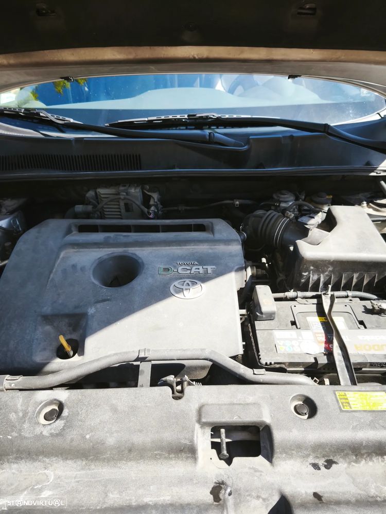 Toyota RAV4 2.2 D-4D X NAVI - 11