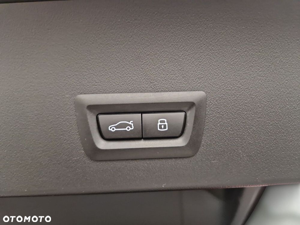 BMW X3 xDrive20d mHEV - 22