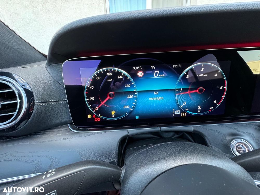 Mercedes-Benz E 220 d T 9G-TRONIC AMG Line - 36