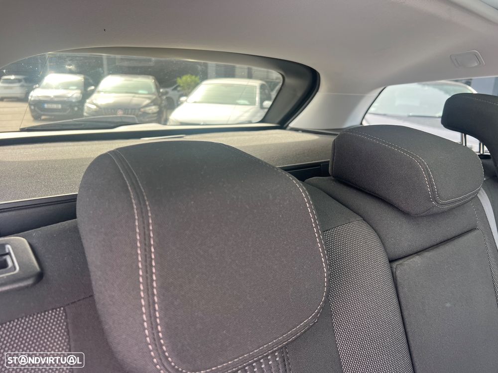 Peugeot 308 SW 1.6 BlueHDi Allure J17 EAT6 - 33