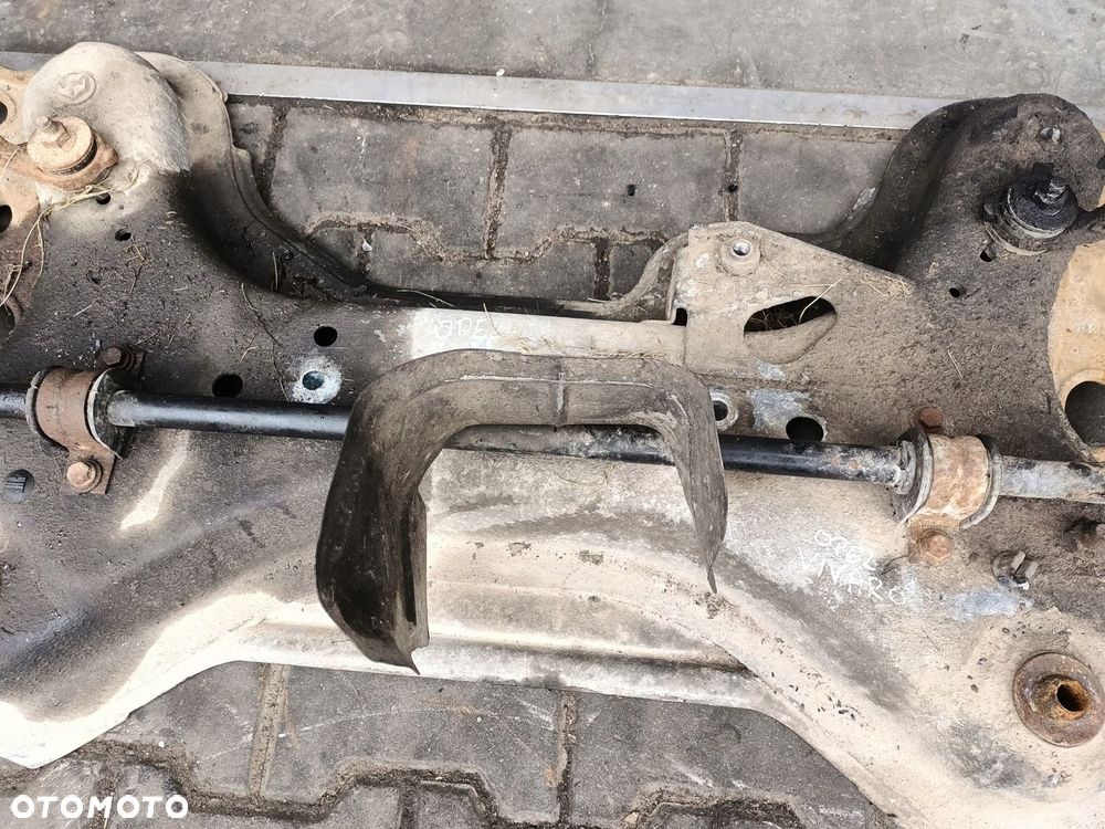 SANKI ZAWIESZENIA PRZÓD OPEL VIVARO A 2.0CDTI - 3