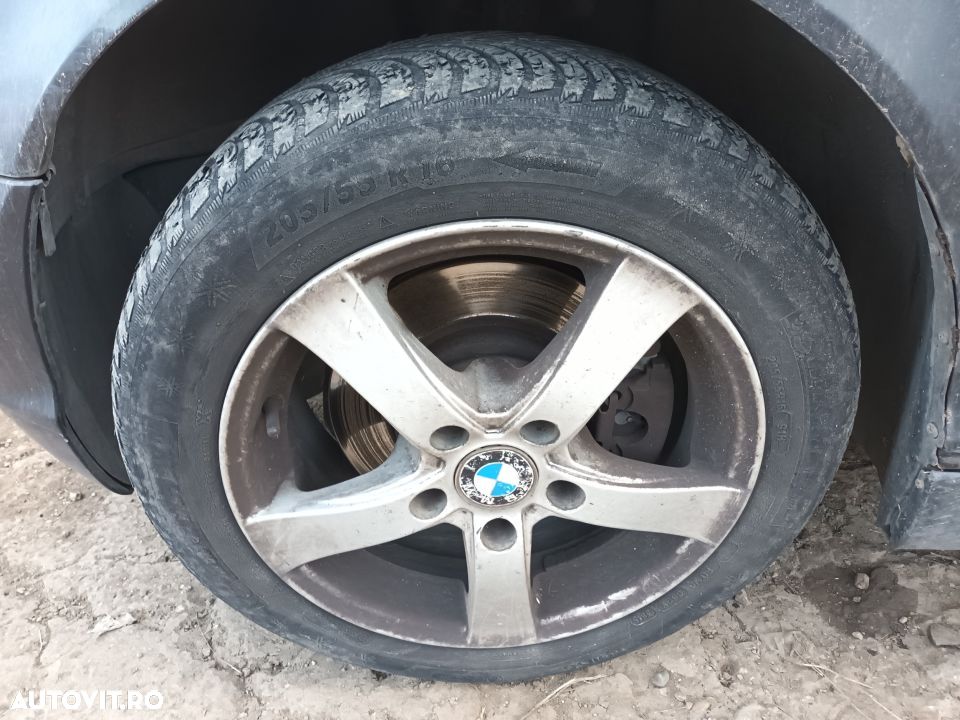 Dezmembrari  BMW 3 (E46)  1998  > 2007 320 d Motorina - 3