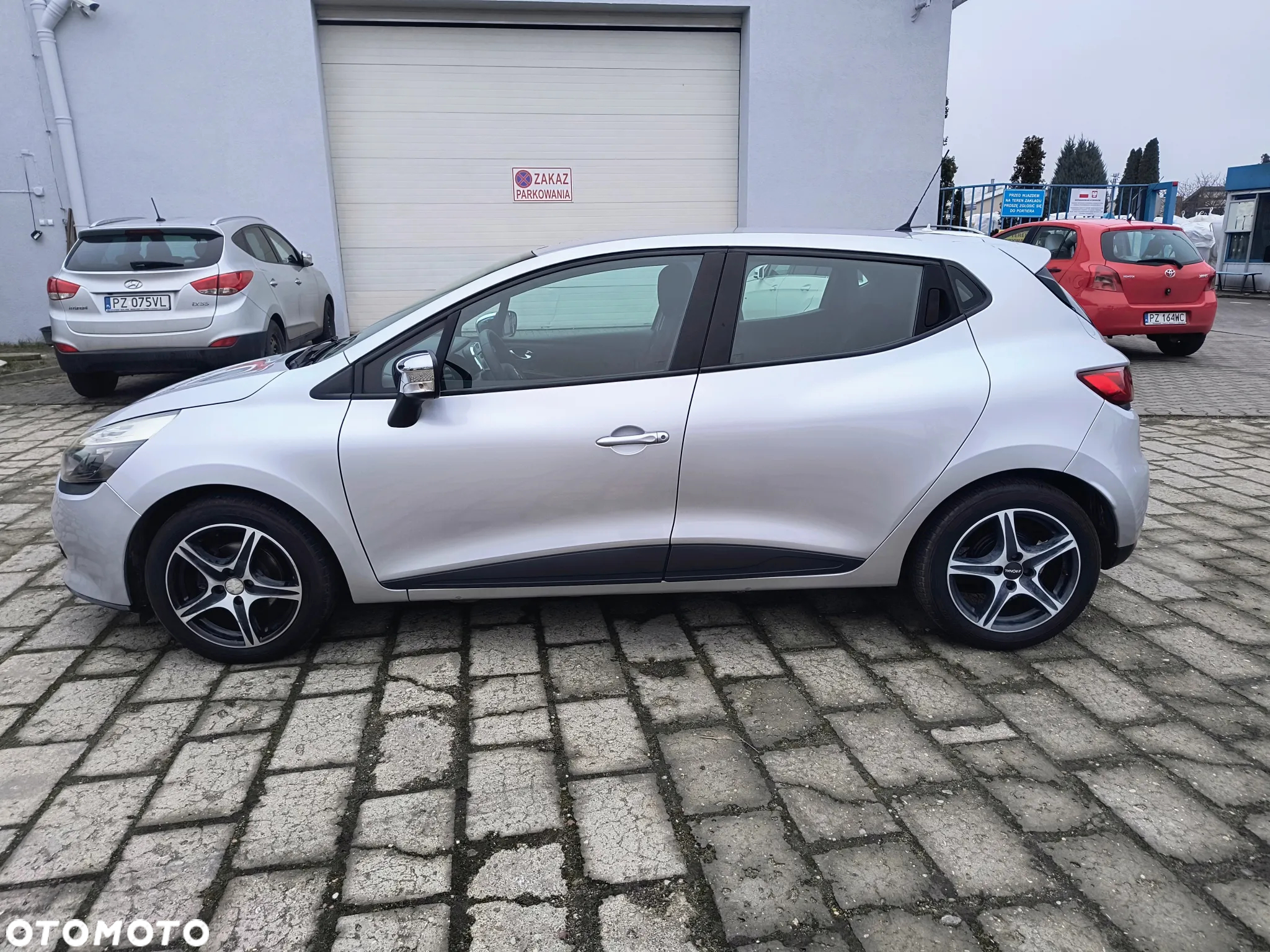Renault Clio - 9