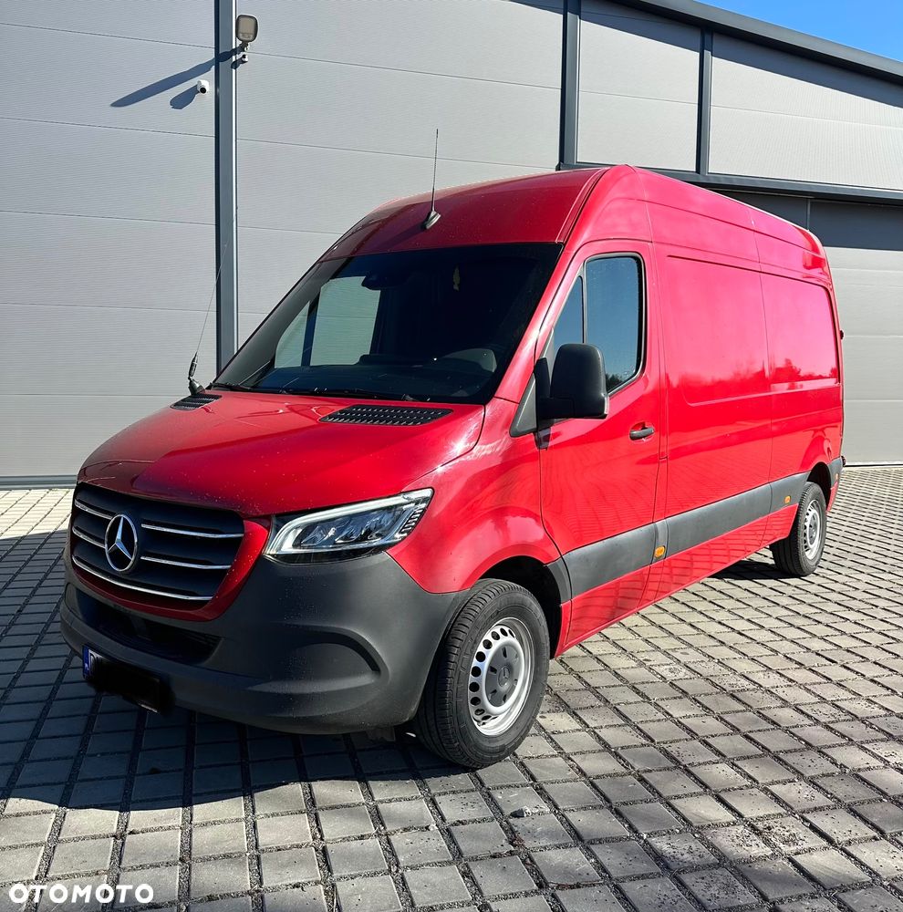Mercedes-Benz Sprinter - 4