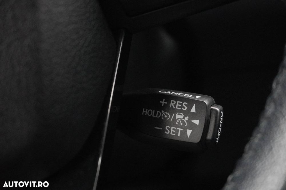 Toyota Hilux 4x4 Double Cab Autm. Invincible - 21