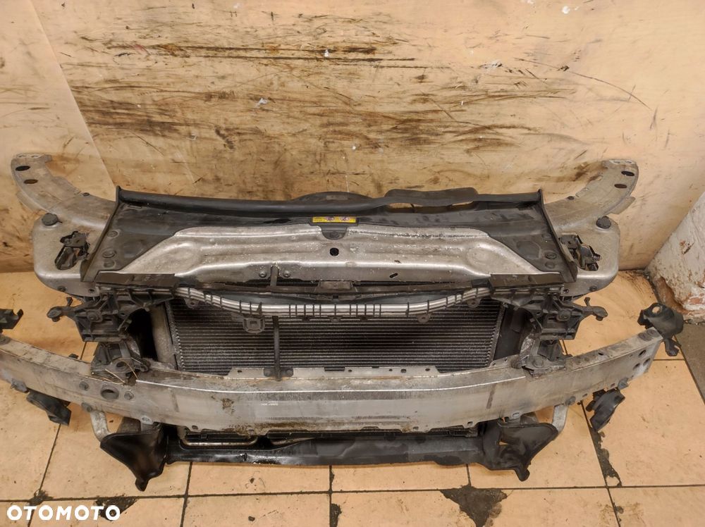 pas belka wzmocnienie chłodnice c klasa w205 205 1.6 cdi - 5