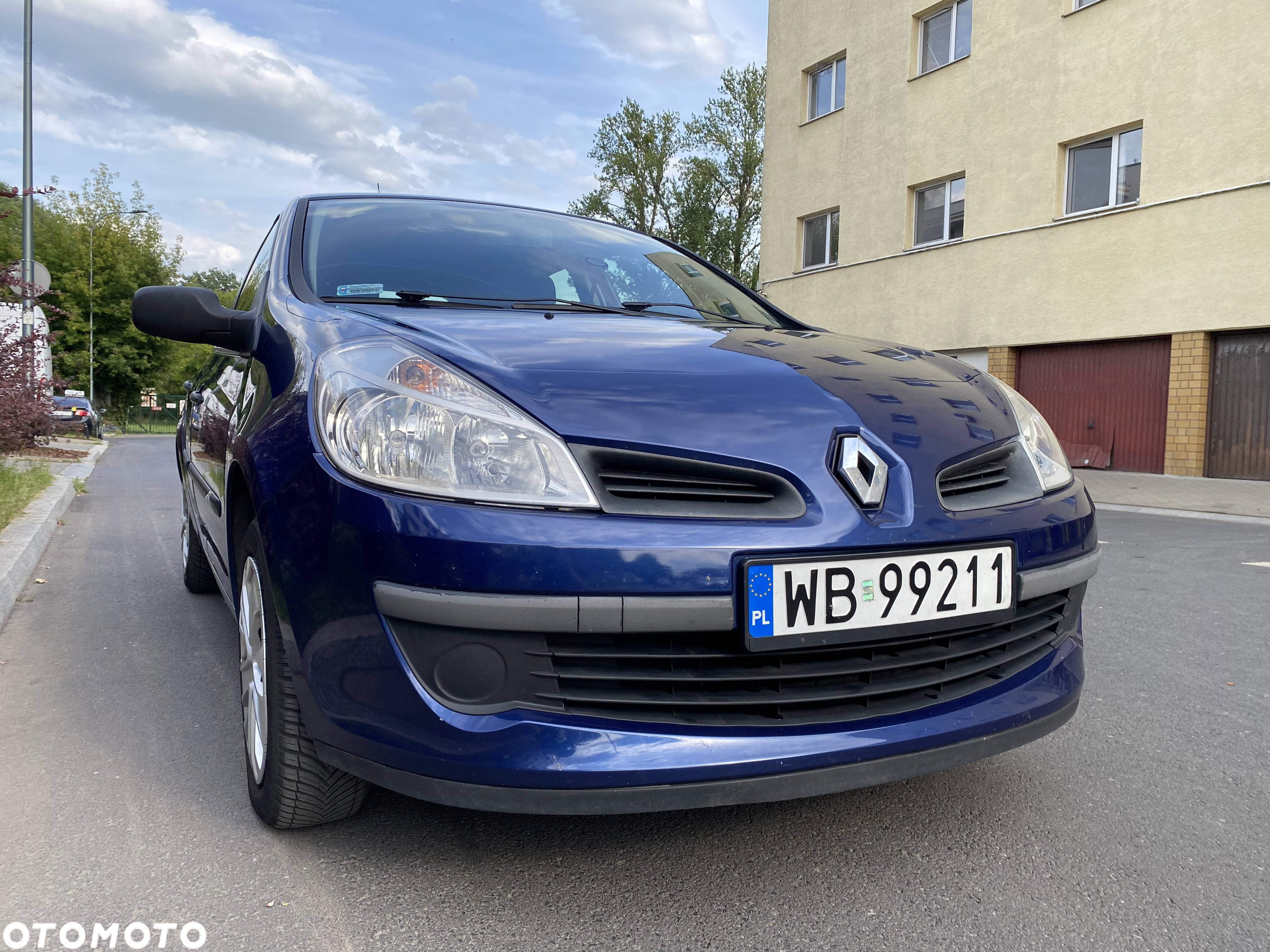 Renault Clio 1.2 16V Alize - 9