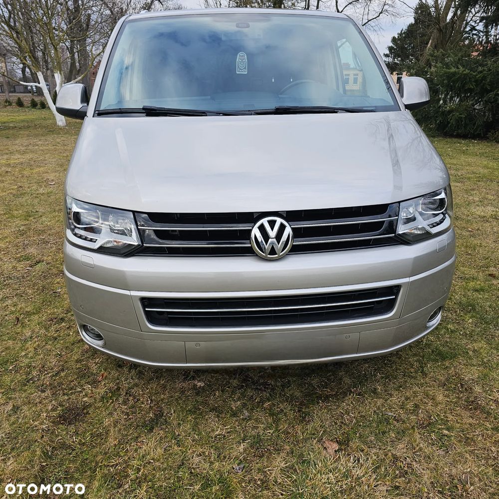 Volkswagen Multivan - 2