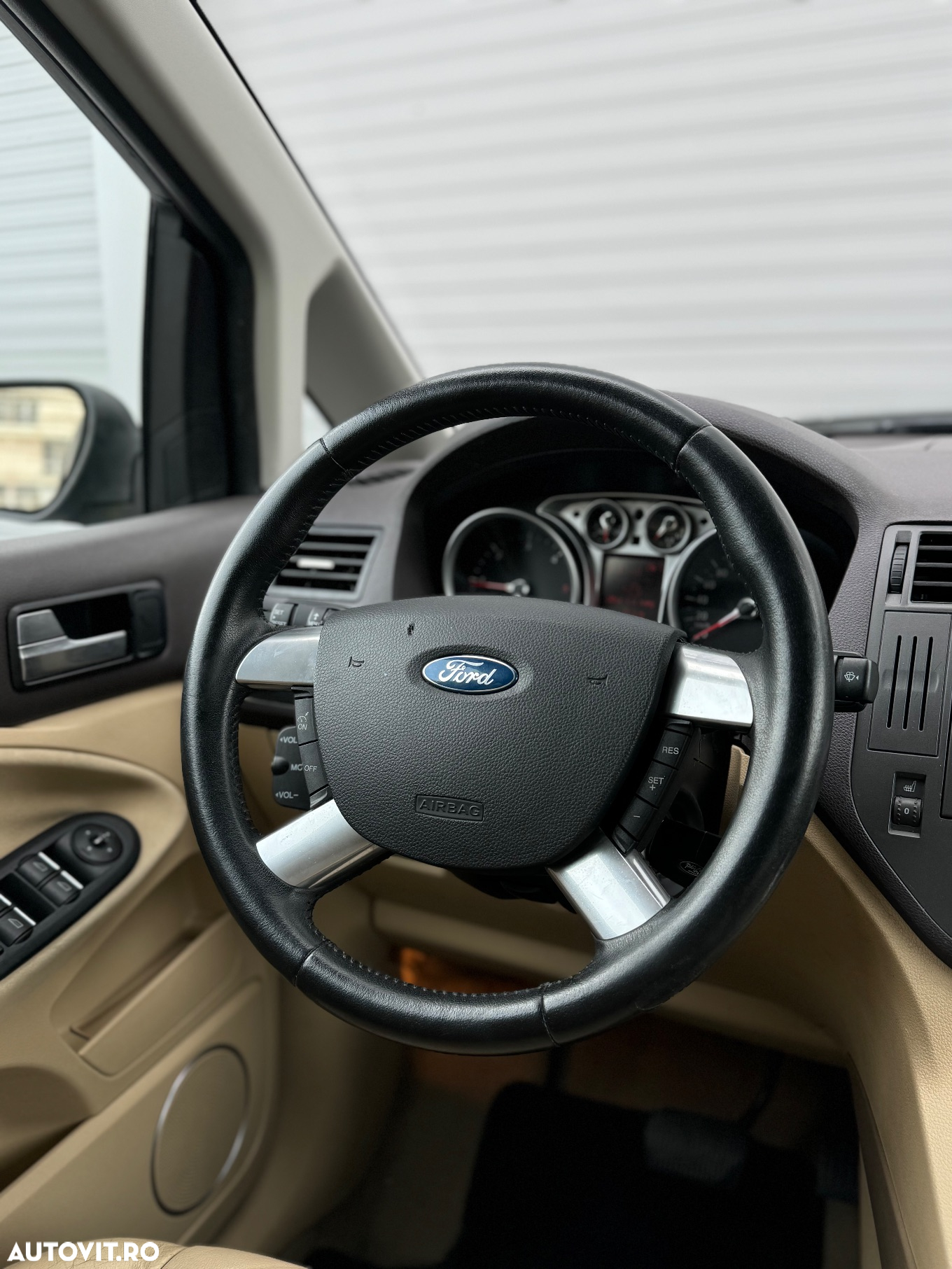 Ford C-Max 2.0 TDCi DPF Ghia - 15