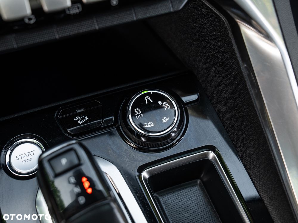 Peugeot 3008 BlueHDi 120 EAT6 Stop & Start Allure - 38