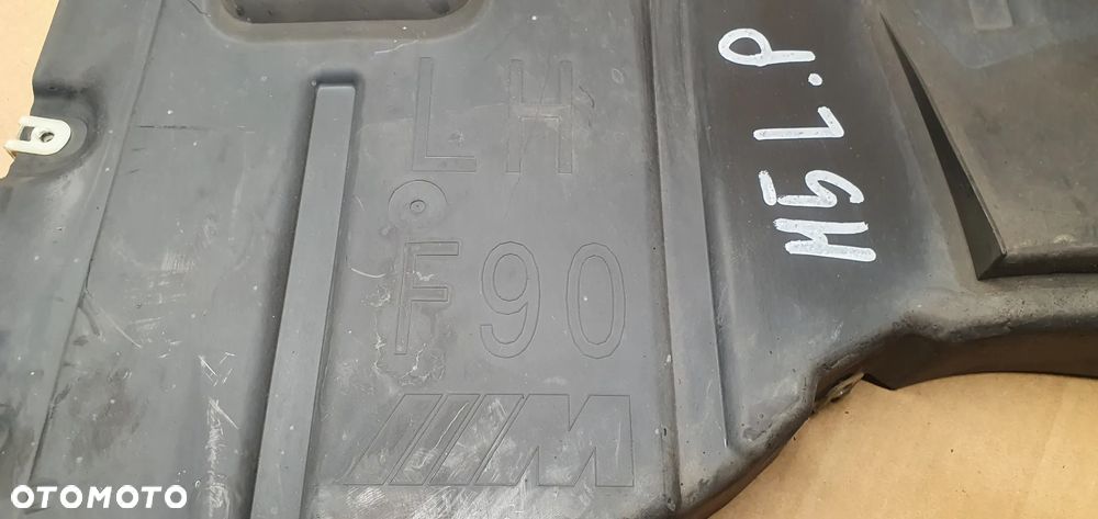 Osłona płyta pod zderzak podwozia lewy przód BMW M5 G30 F90 8065821 - 5