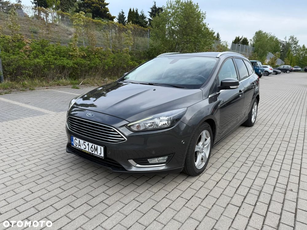 Ford Focus 1.0 EcoBoost STart-Stopp-System TITANIUM - 1