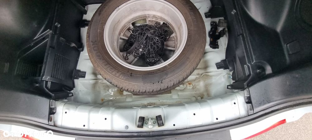 Kia Sportage - 14
