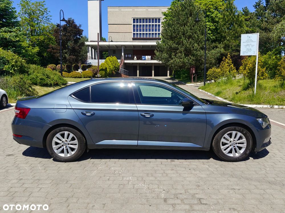 Skoda Superb 1.8 TSI Ambition - 4