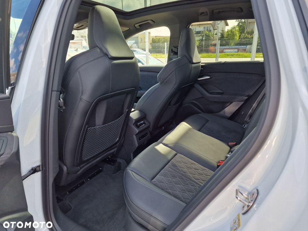 Audi Q6 e-tron - 12