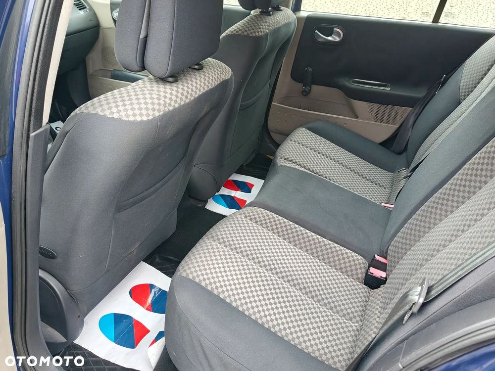 Renault Megane II 1.6 Confort Authentique - 8