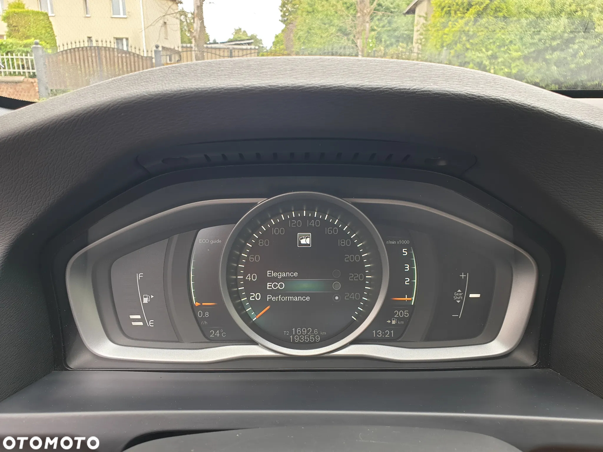 Volvo V60 D4 Summum - 25