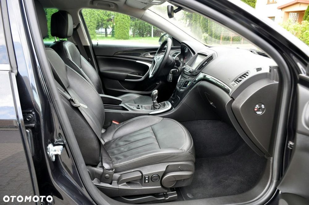 Opel Insignia - 17