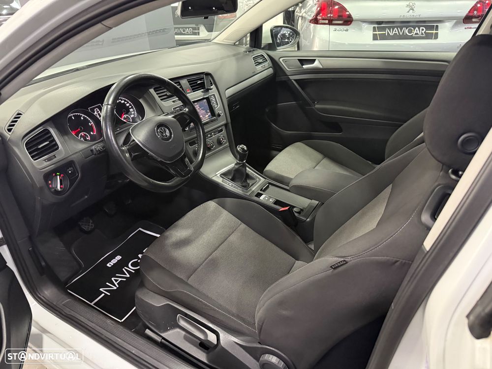 VW Golf 1.6 TDi DPF BlueMotion Comfortline - 11