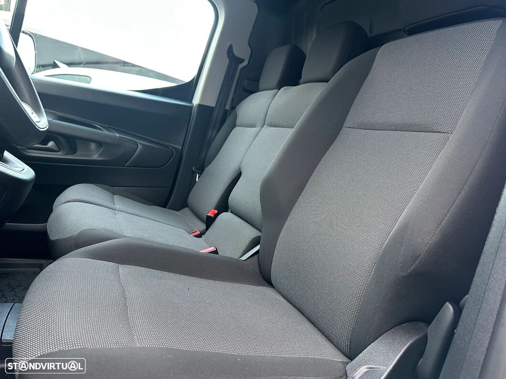Citroën Berlingo Longa XL GPS Camara de Marcha Atrás IVA DEDUTIVEL - 20