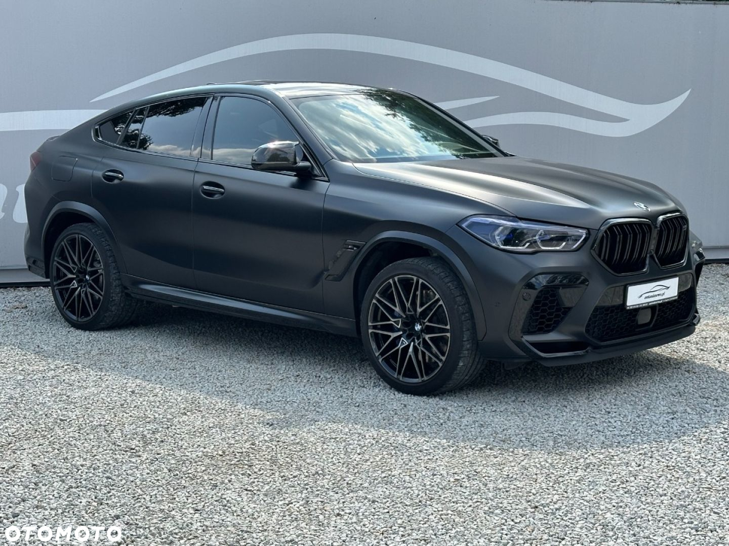 BMW X6M - 16