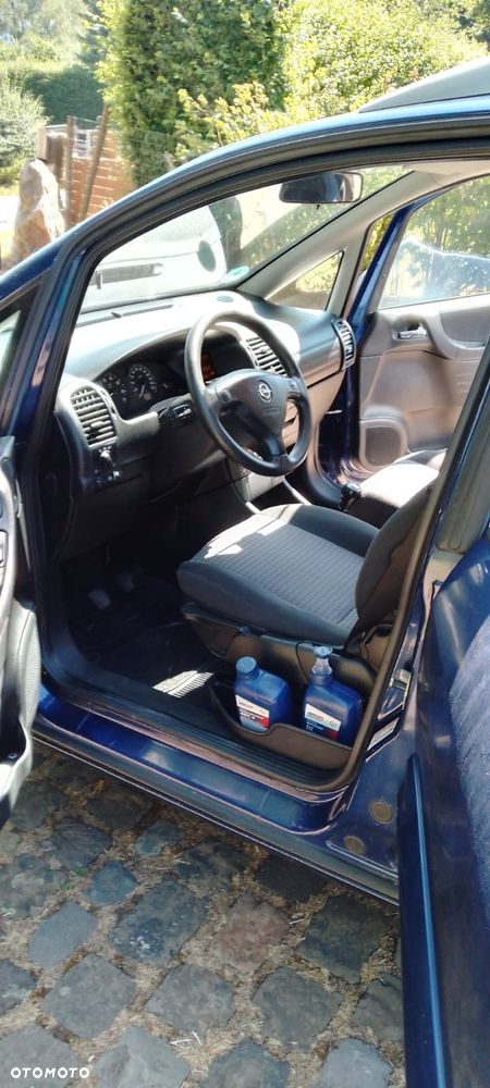 Opel Zafira 1.8 16V Elegance - 12