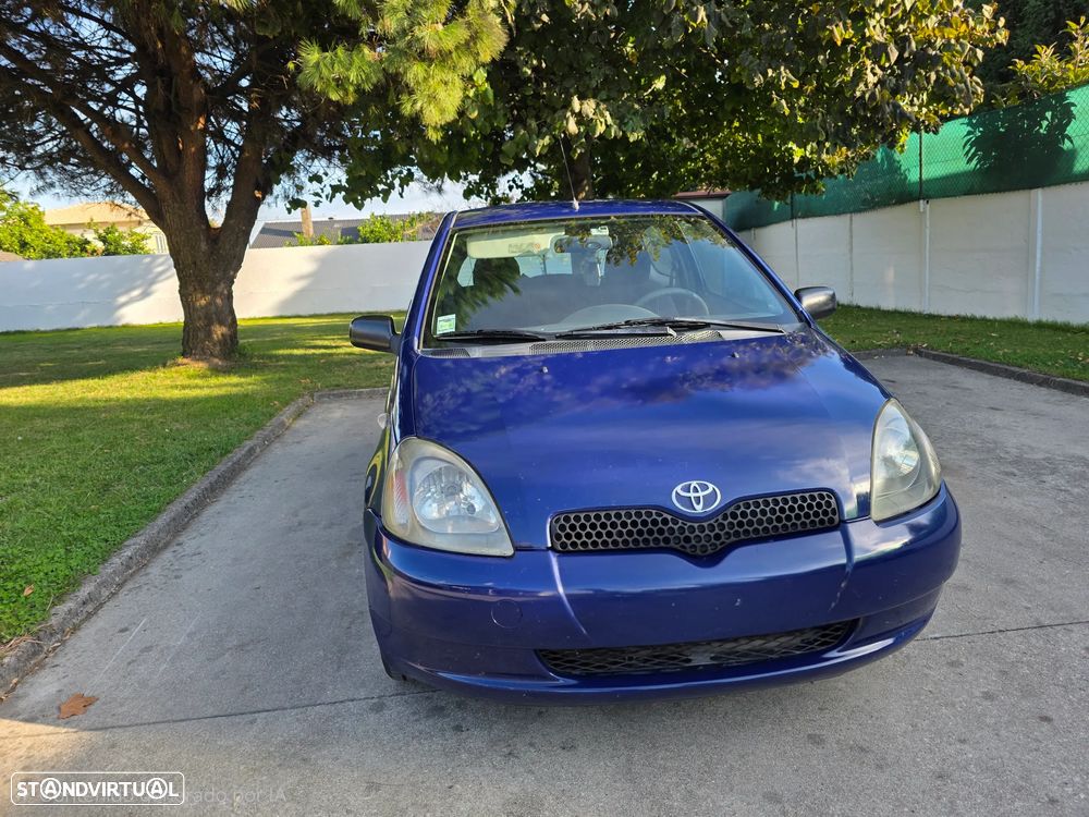 Toyota Yaris 1.0 Base - 3