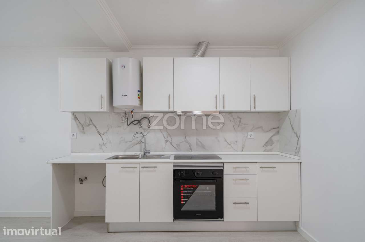Moradia T2 transformada em T3 São Pedro - Grande imagem: 3/19