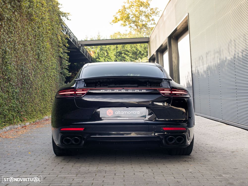 Porsche Panamera 4 E-Hybrid - 10