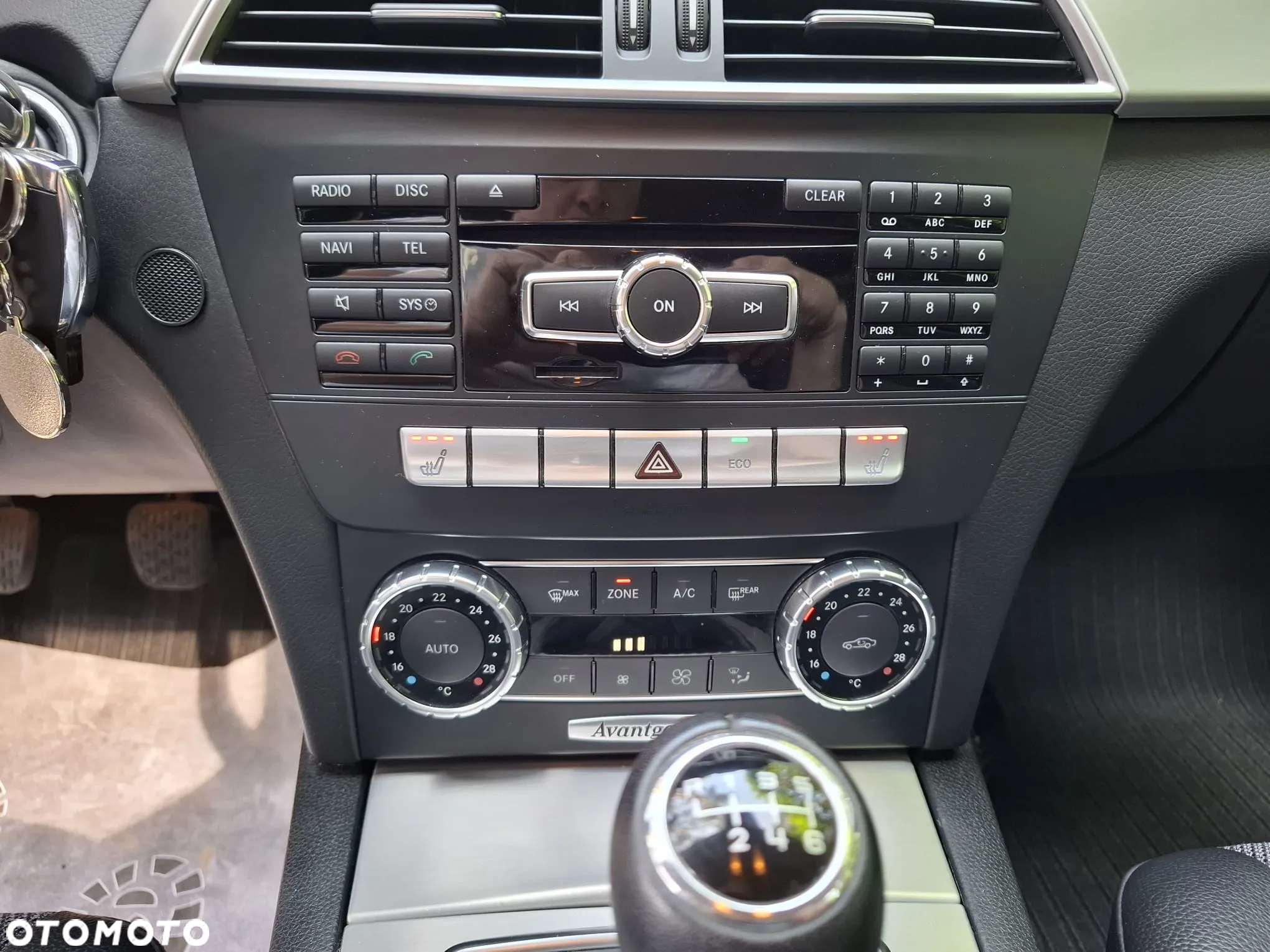 Mercedes-Benz Klasa C 250 CDI BlueEff Avantgarde - 40