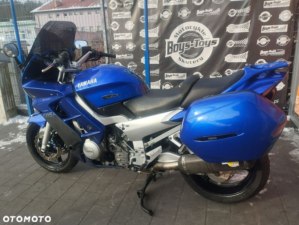 Yamaha FJR - 6