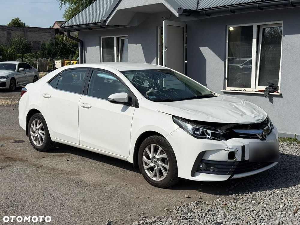Toyota Corolla 1.6 Active - 6