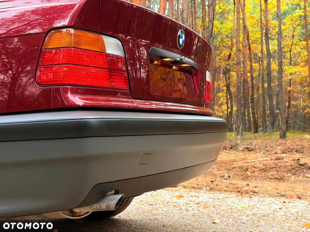 BMW Seria 3 316i - 12