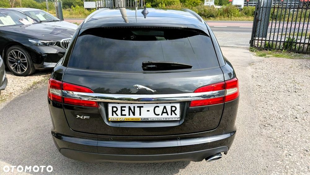 Jaguar XF - 25