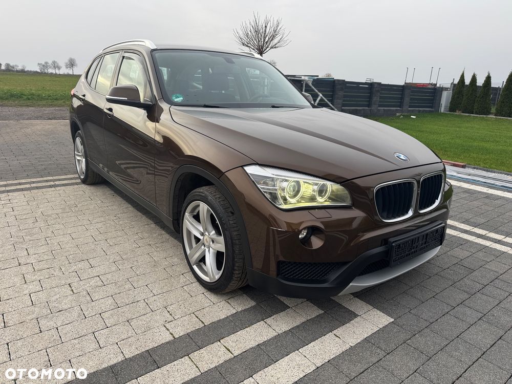 BMW X1 sDrive18d xLine - 1