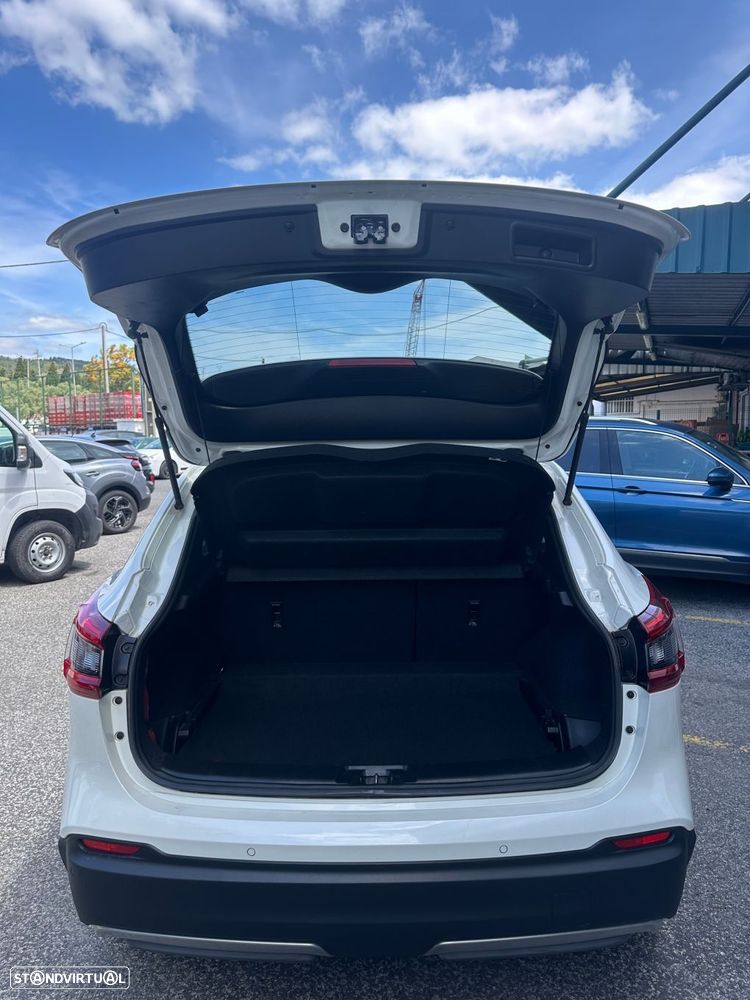 Nissan Qashqai 1.5 dCi N-Connecta 18 - 7