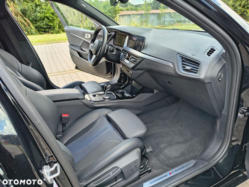 BMW Seria 1 120i M Sport - 22