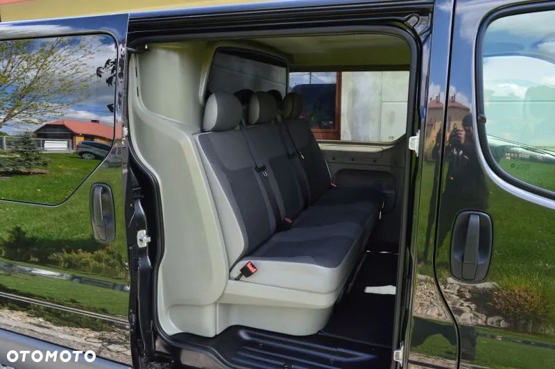 Opel Vivaro - 23
