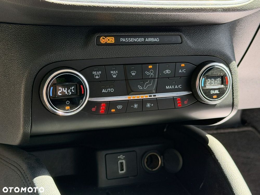 Ford Focus - 19