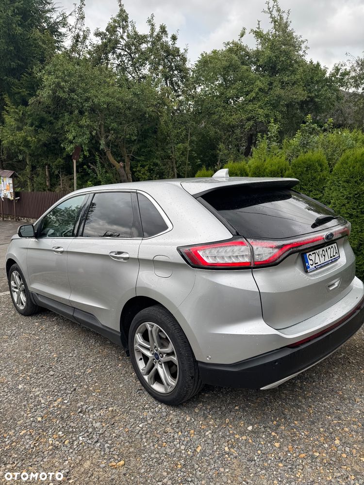 Ford Edge 2.0 EcoBlue Twin-Turbo 4WD Titanium - 4