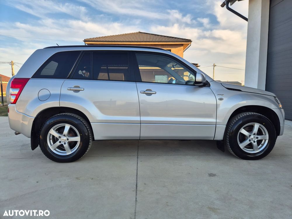 Suzuki Grand Vitara - 13