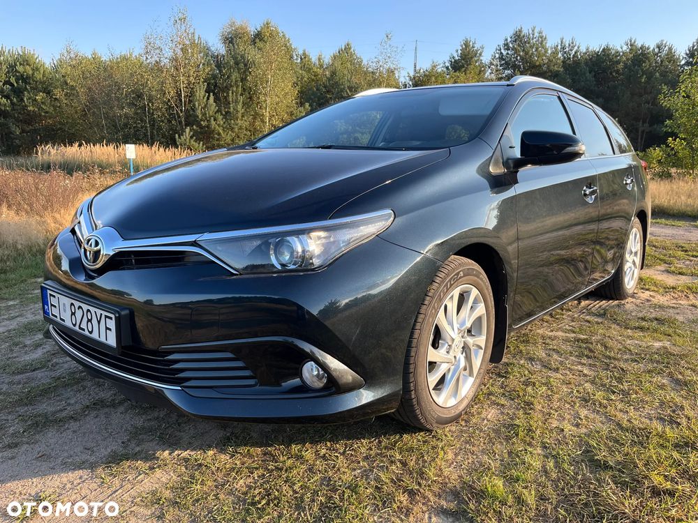 Toyota Auris 1.6 Comfort - 2