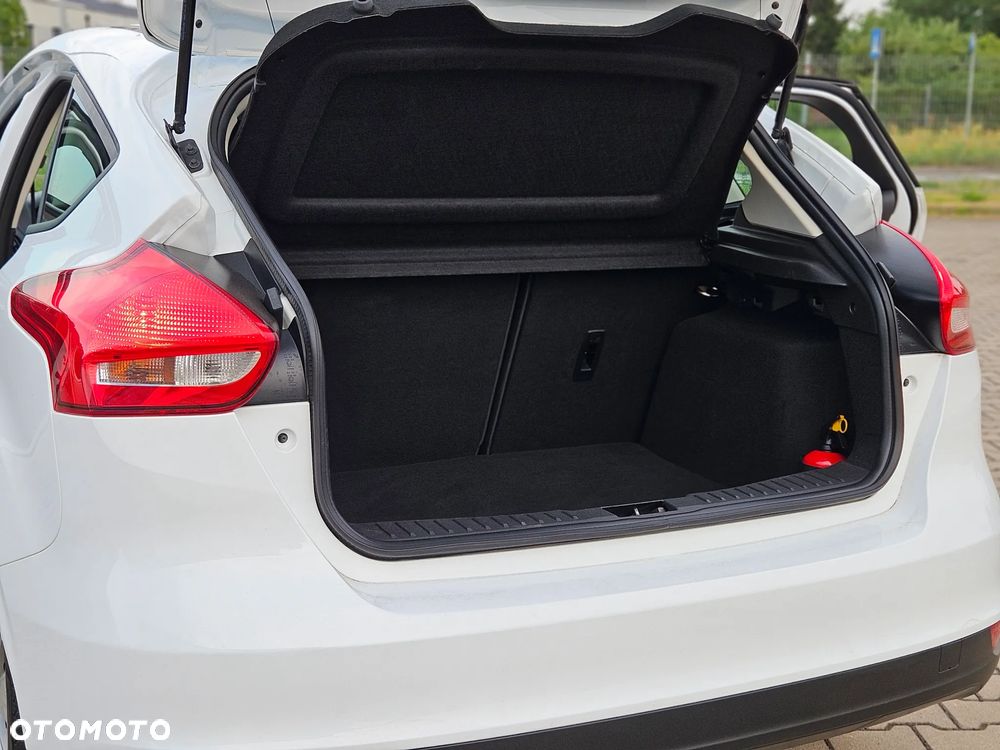 Ford Focus 1.6 TI-VCT Trend - 29