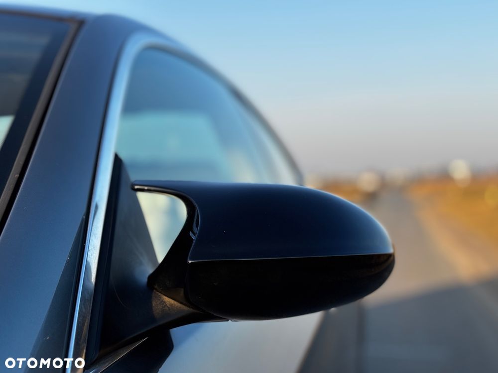 BMW Seria 3 325i - 34