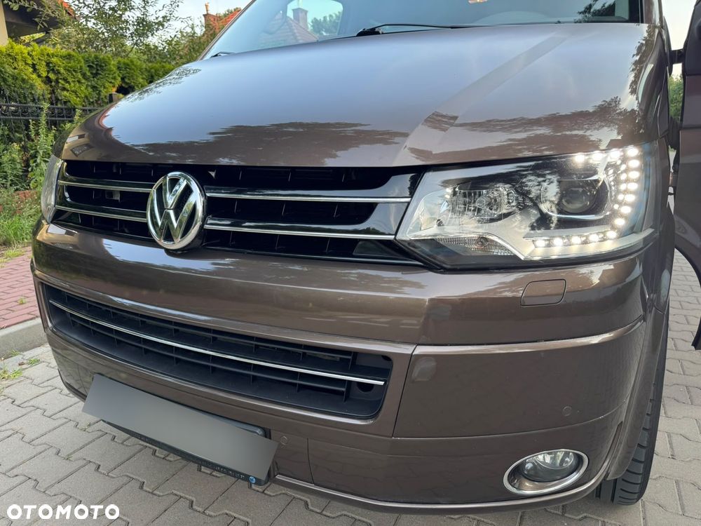 Volkswagen Multivan - 10