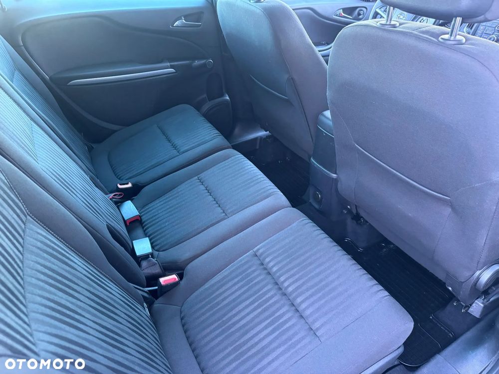 Opel Zafira - 20