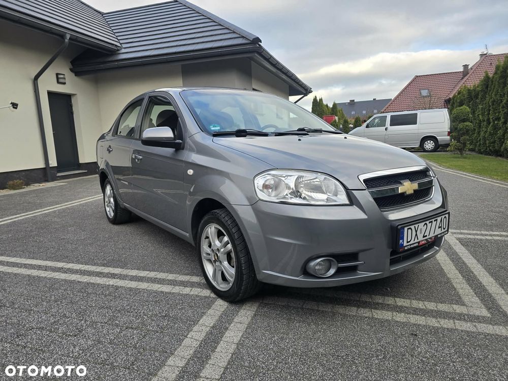 Chevrolet Aveo 1.4 16V LT - 1