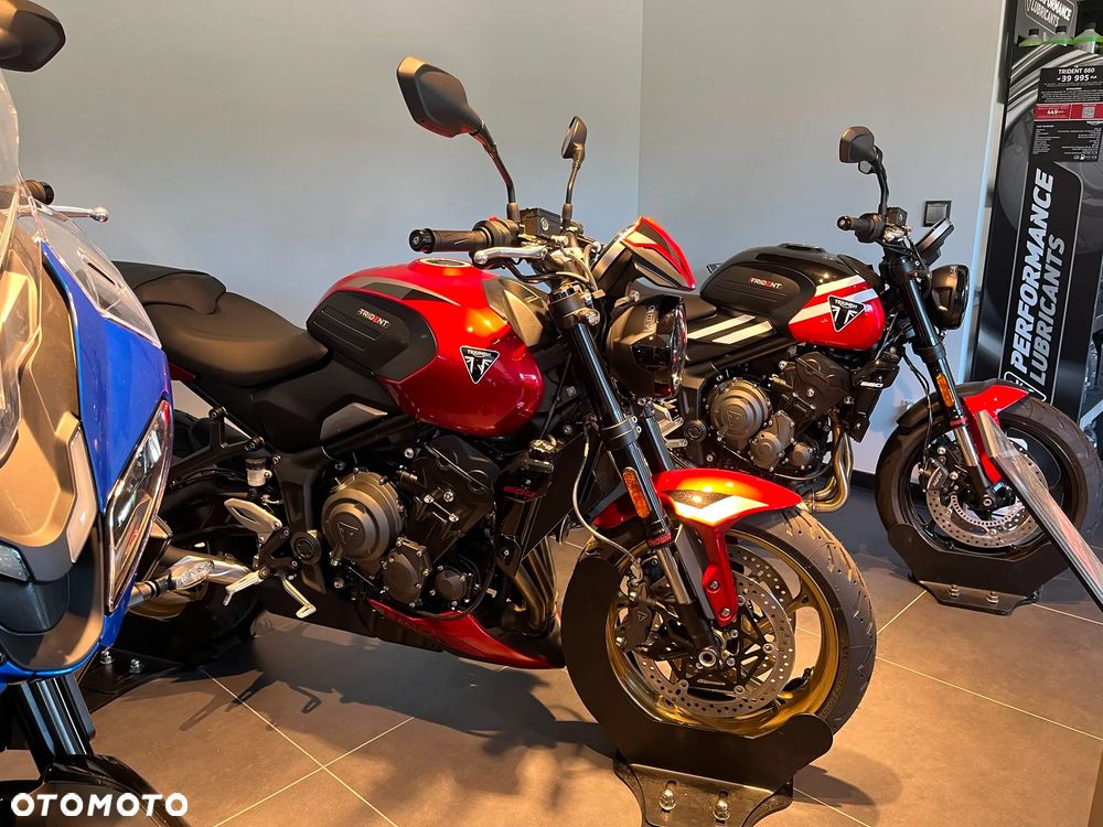 Triumph Trident - 10