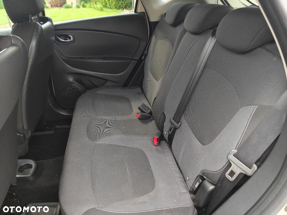 Renault Captur - 19