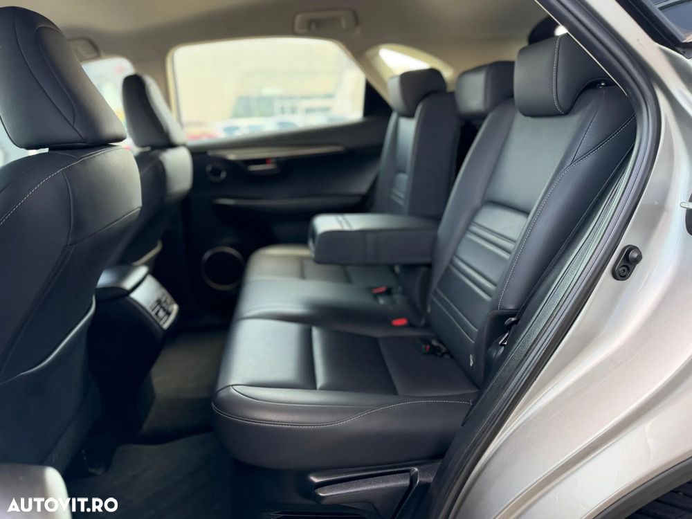Lexus Seria NX 300h E-FOUR Business Edition - 12